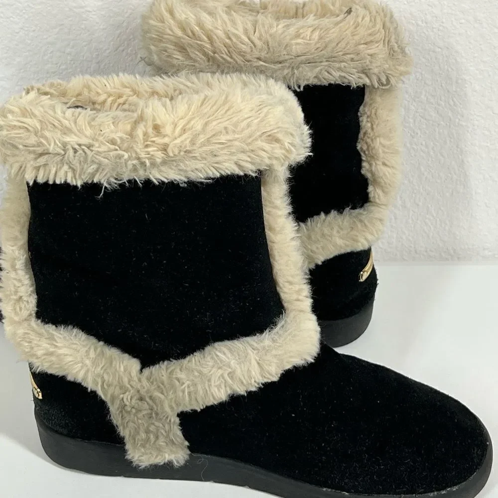 River Island suede boots size 6 (England) US size 7